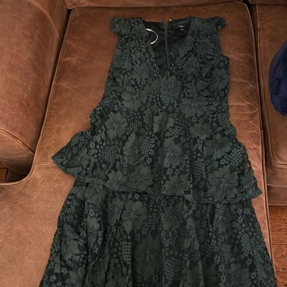 Lulus medium green dress